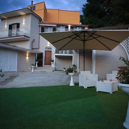 B&B Micanto Casola di Napoli Ngoại thất bức ảnh